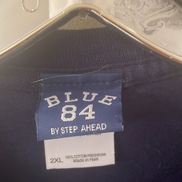 U of Arizona XXL 2011 Elite 8 TSHIRT - Picture 3 of 5